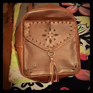 Born shoulder or backpack purse